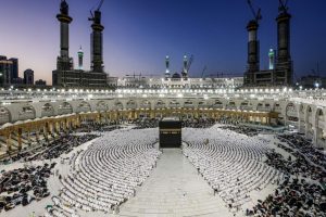 Alhijaz Indowisata, Travel Umroh Terpercaya untuk Perjalanan Ibadah Sobat