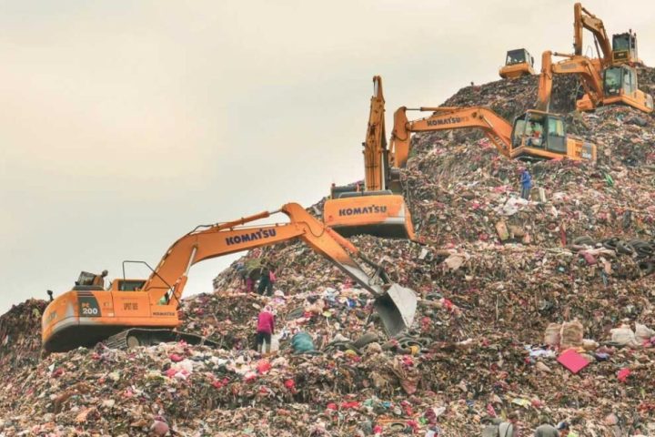 Tantangan dan Pengelolaan Sampah di TPA: Upaya Mewujudkan Lingkungan yang Lebih Bersih